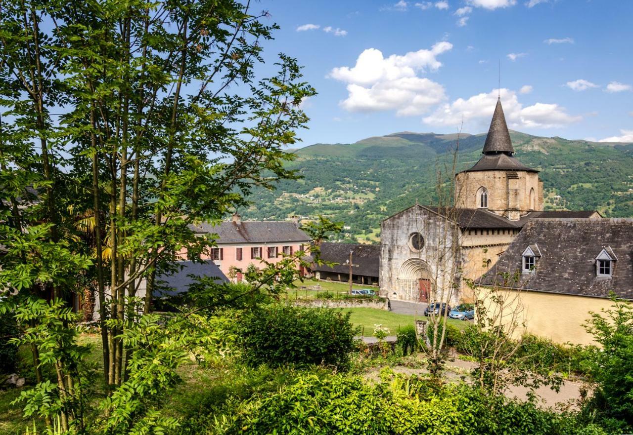 Pyrenees Cycling Lodge Saint-Savin  Exterior foto