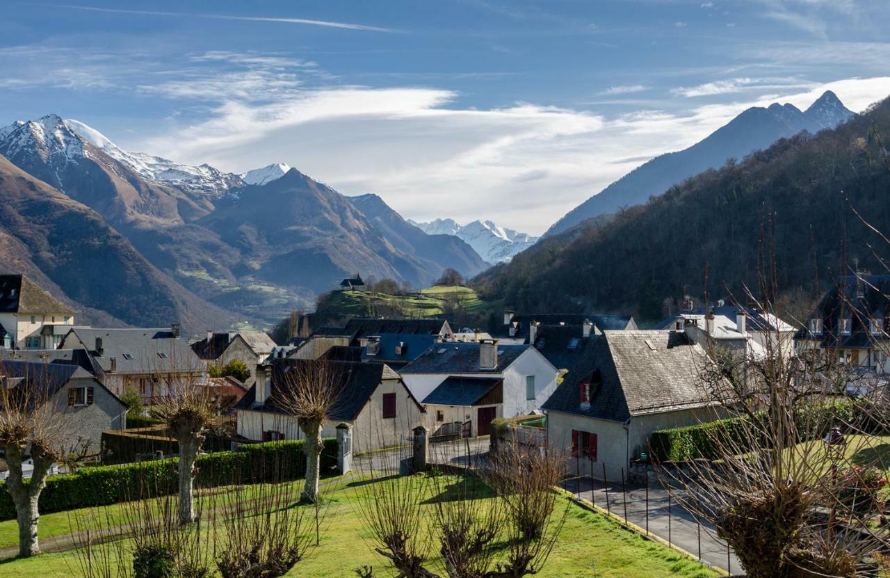 Pyrenees Cycling Lodge Saint-Savin  Exterior foto